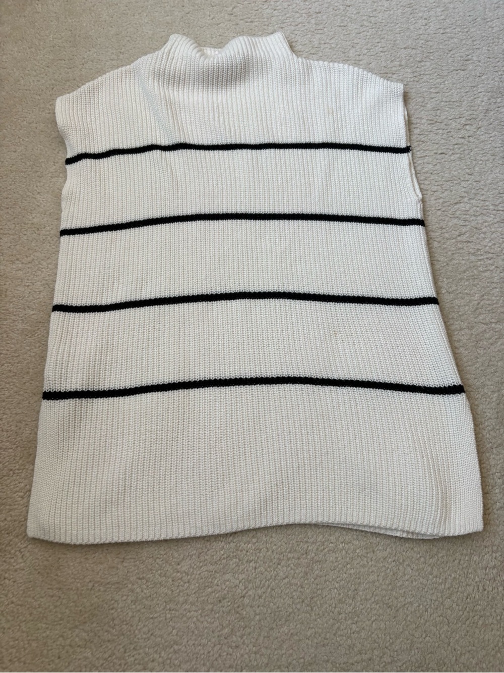 Rails Etta ivory and navy stripes sweater vest sz M, nautical chic preppy - Picture 7 of 7